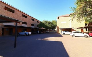 2 Bedroom Apartment in Onverwacht