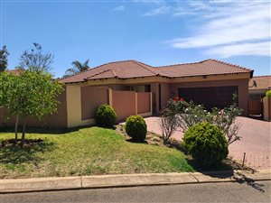 3 Bed House in Thatchfield