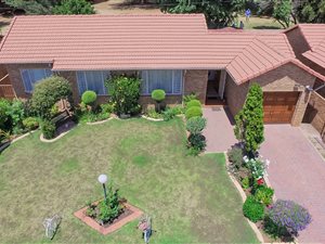 2 Bed Cluster in The Hill