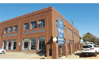 5141 m² Office Space in Bramley