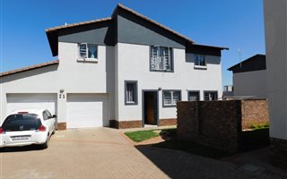 3 Bedroom Cluster in Tijger Valley and surrounds