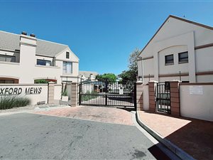 2 Bed Apartment in Longdown