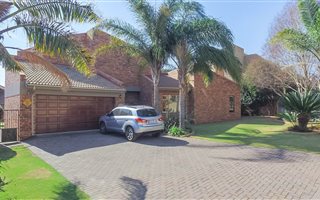 4 Bedroom House in Glen Erasmia