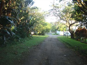 1350 m² Land available in Glenmore
