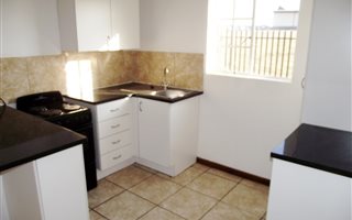 2 Bedroom Townhouse in Elandspark