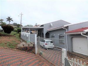 4 Bed House in Burlington Heights