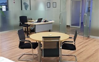 Office space in Silver Lakes