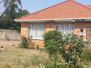 4 Bed House in Kew