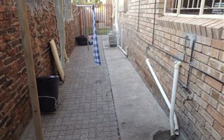 3 Bedroom Flat in Ladanna