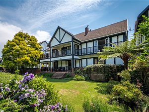 3 Bed Townhouse in Hillcrest Central