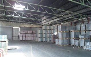 1200 m² Industrial space in Wychwood