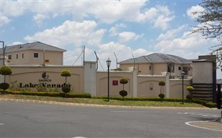 2 Bedroom Apartment in Summerset
