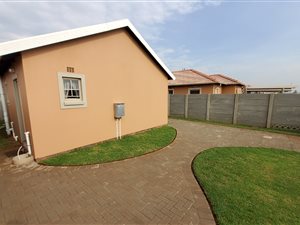2 Bed House in Savanna City