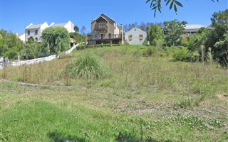 772 m² Land available in Green Pastures