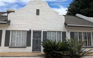 4 Bedroom House in Manor Heights