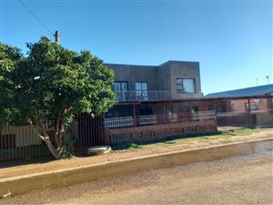 4 Bed House in Ritchie