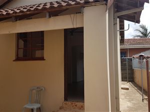 2 Bed House in Brackenham