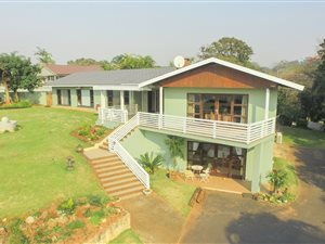 4 Bed House in Uvongo