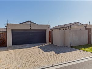 3 Bed House in Parklands