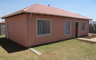 3 Bedroom House in Clubview