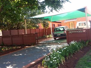 3 Bed House in Kanonkop