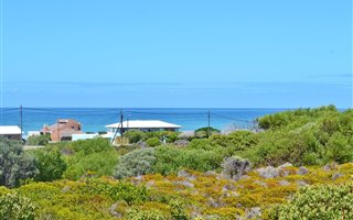 991 m² Land available in Struisbaai