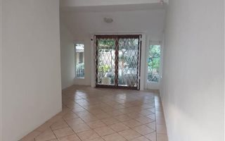 2 Bedroom House in Hurlingham