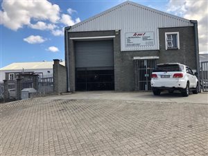 755 m² Industrial space in Kuilsriver