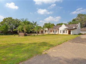 5 Bed House in Petervale