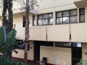 3 Bed Apartment in Paradise Valley