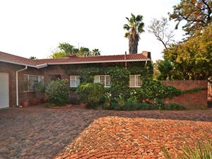 4 Bed House in Gallo Manor