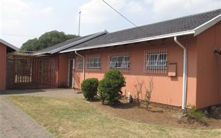 3 Bedroom House in Verwoerdpark