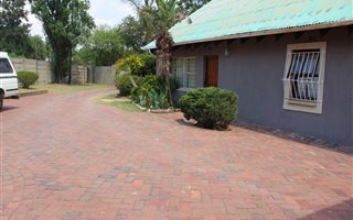 3 Bedroom House in Glen Austin