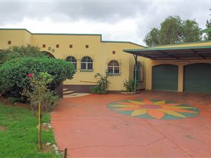 3 Bed House in Kanonkop