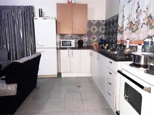6 Bed House in Croydon