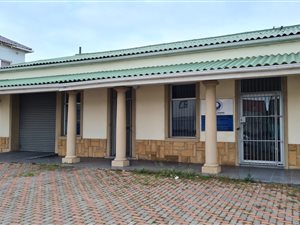 Commercial space in Quigney