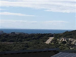2 Bed Apartment in Island View