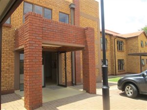 2 Bed Apartment in Willow Park Manor