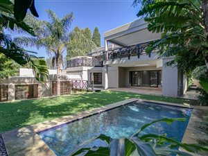 4 Bed House in Hurlingham Manor