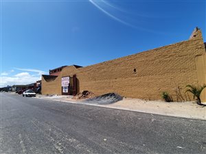 1473 m² Land available in Maitland