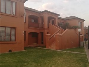 3 Bed Simplex in Helderwyk
