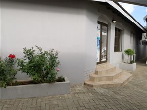 150 m² Office Space in Safari Gardens
