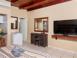 2 Bed Flat in St Lucia