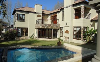 4 Bedroom House in Dainfern Valley