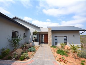 4 Bed House in Wild Fig Estate