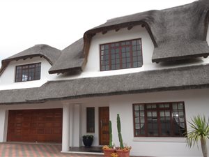 6 Bedroom House in St Francis Bay Canals