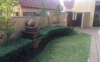 2 Bedroom House in Woodmead