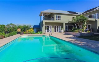 5 Bedroom House in Plettenberg Bay