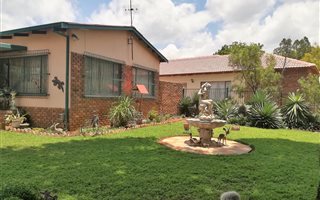 4 Bedroom House in Hermanstad