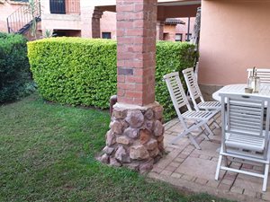 2 Bed House in Plantations